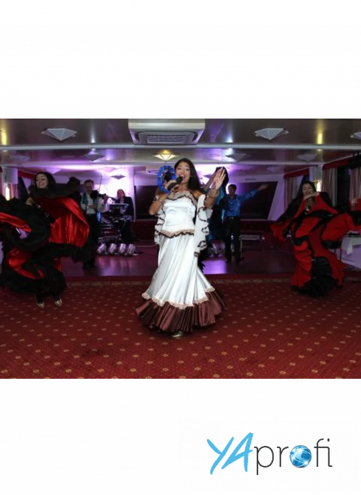 Цыгански ансамбль "Рома"