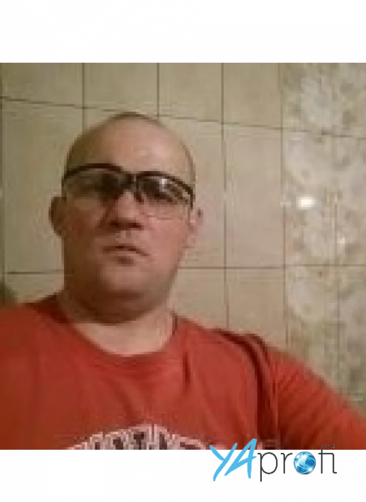 Алексеенков Роман