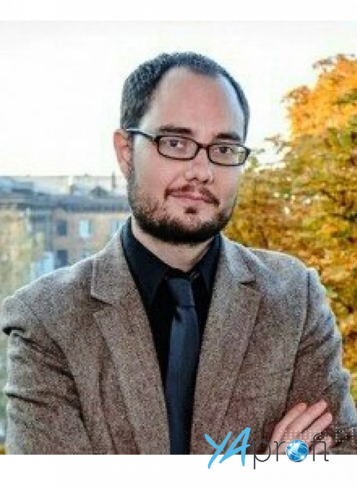 Антон Викторович Карцев