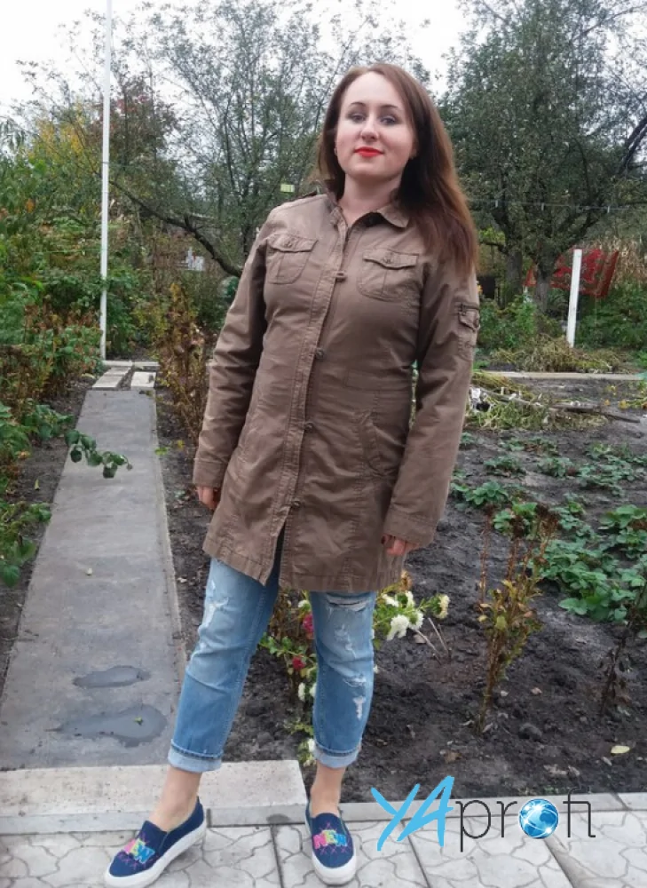 Анна Илларионова