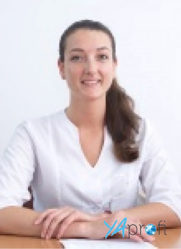 Паламарчук Леся Дмитриевна (Клиника выходного дня)