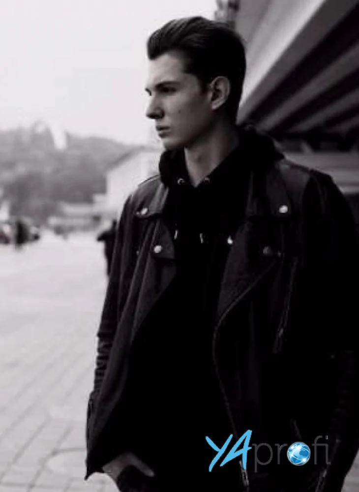 Виктор Дорошенко