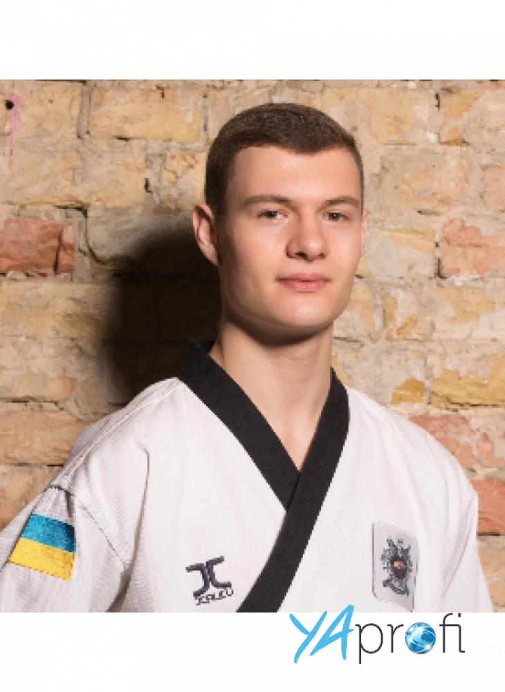 Егор Медведь