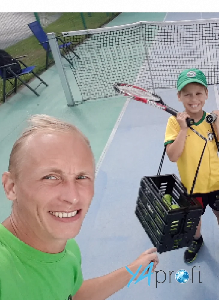 Андрей Семенов