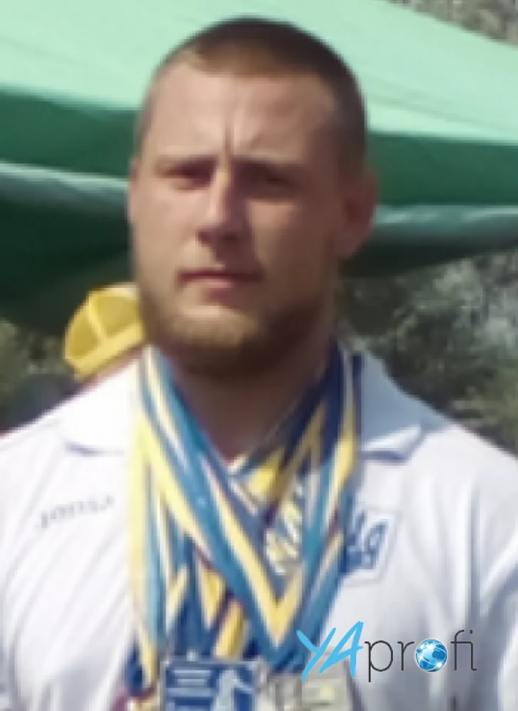 Георгий Попов