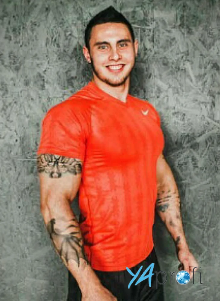 Антон Кононенко