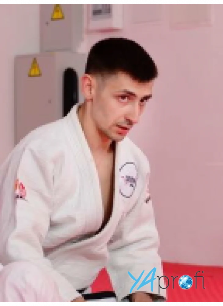 Сергей Исаков