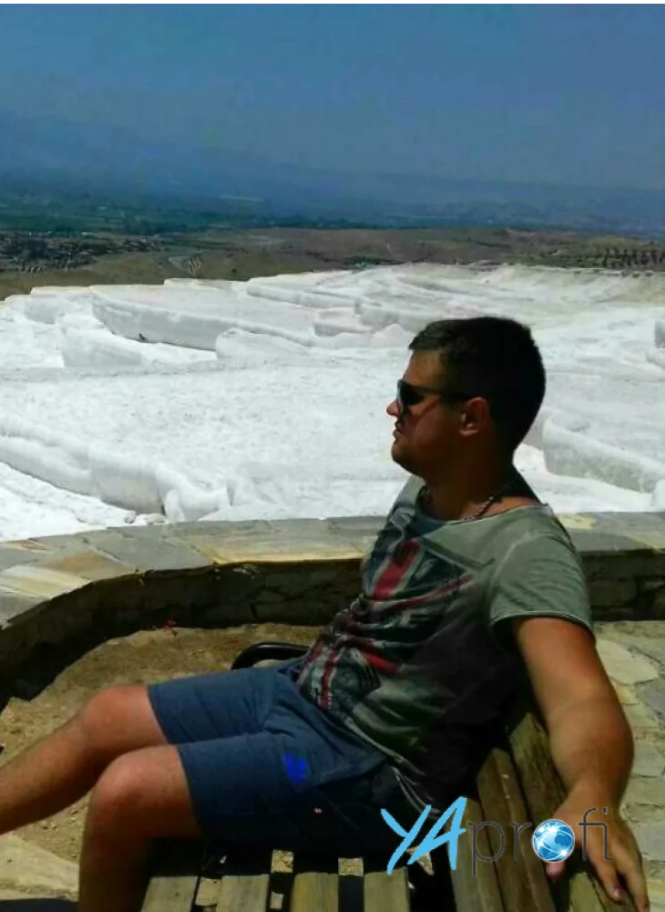 Юрий Надтока