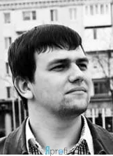 Александр Петров