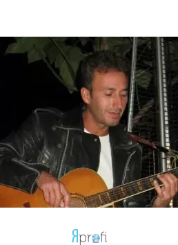 Дмитрий Царюк