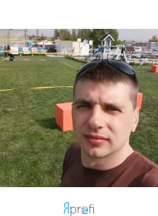 Юрий Олейник