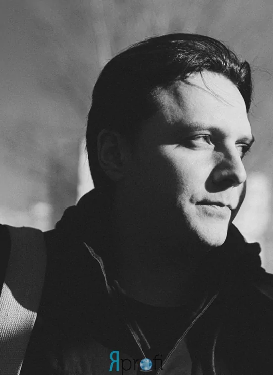 Роман Золотухин