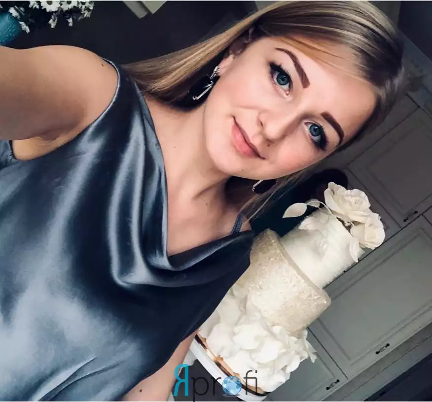 Марина Усатова