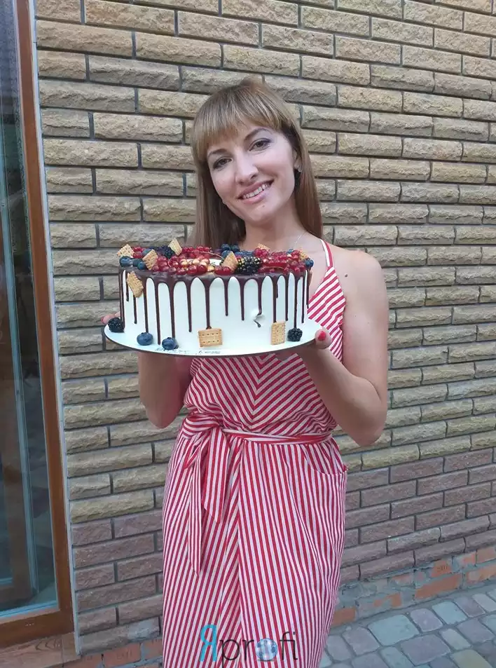 Анна Буряк