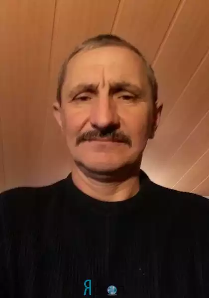 Команюк Марин