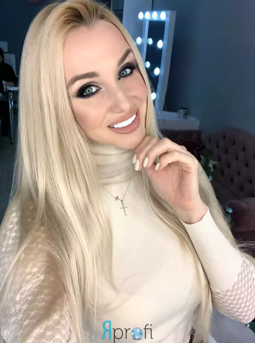 Алена Ищенко