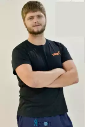 Максим Булат