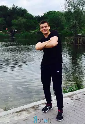 Владислав Игнатенко