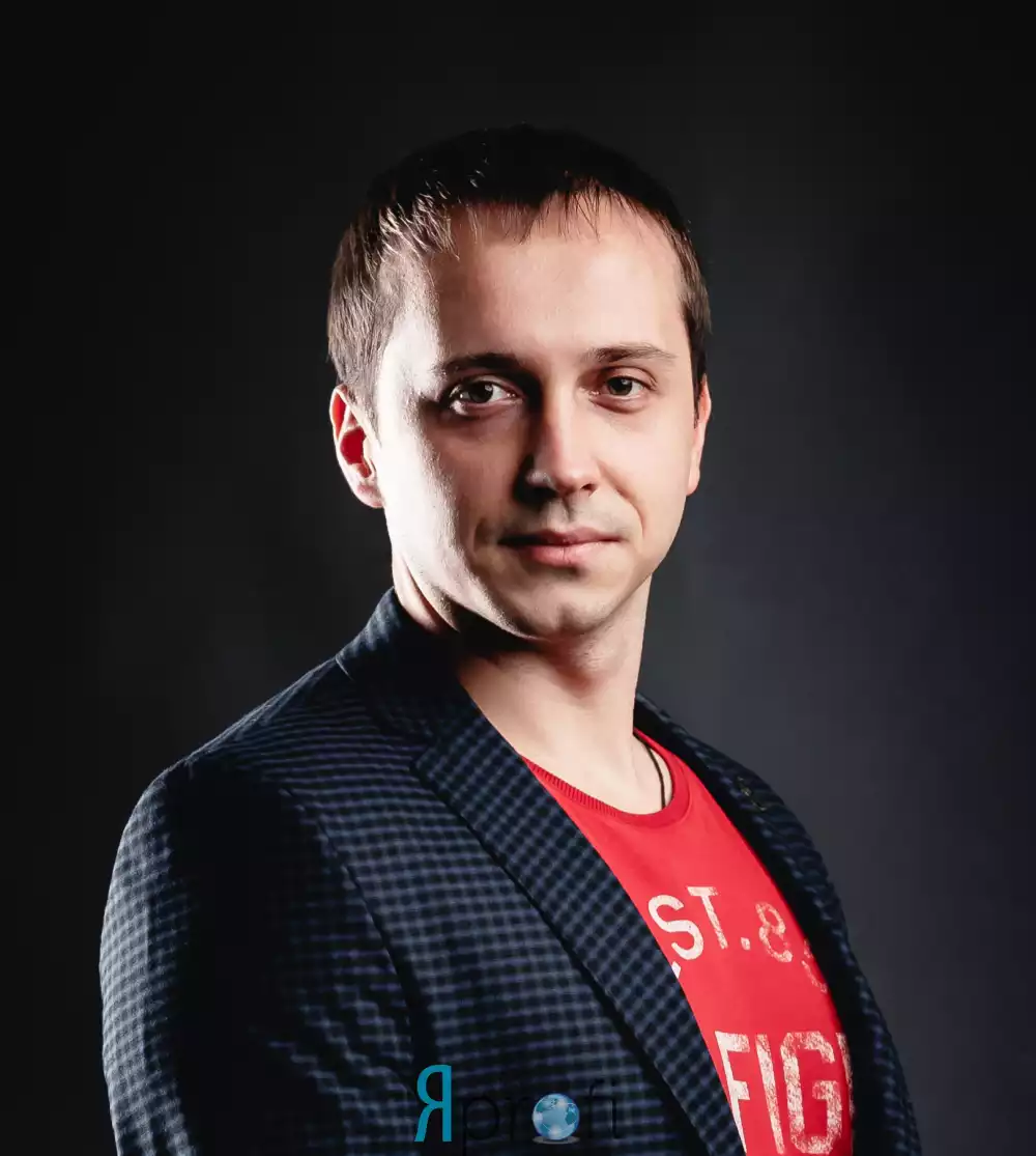 Макаренко Владислав Павлович