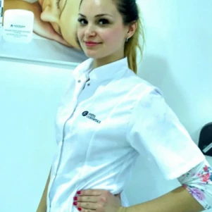 Алина Диброва